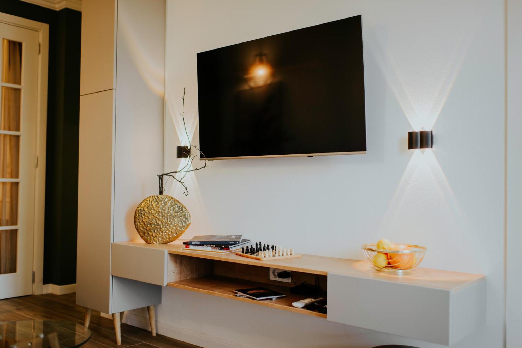 Skyline Luxury Suites Τυφλίδα Εξωτερικό φωτογραφία