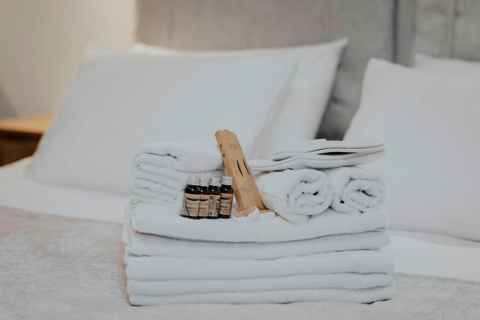 Skyline Luxury Suites Τυφλίδα Εξωτερικό φωτογραφία